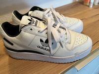 ADIDAS ORIGINALS Sneaker 'Forum Bold' in Offwhite 41 1/3 Niedersachsen - Horneburg Vorschau