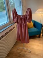 Kleid mit Puffärmeln mittellang XS 34 terracotta Nordrhein-Westfalen - Hürth Vorschau