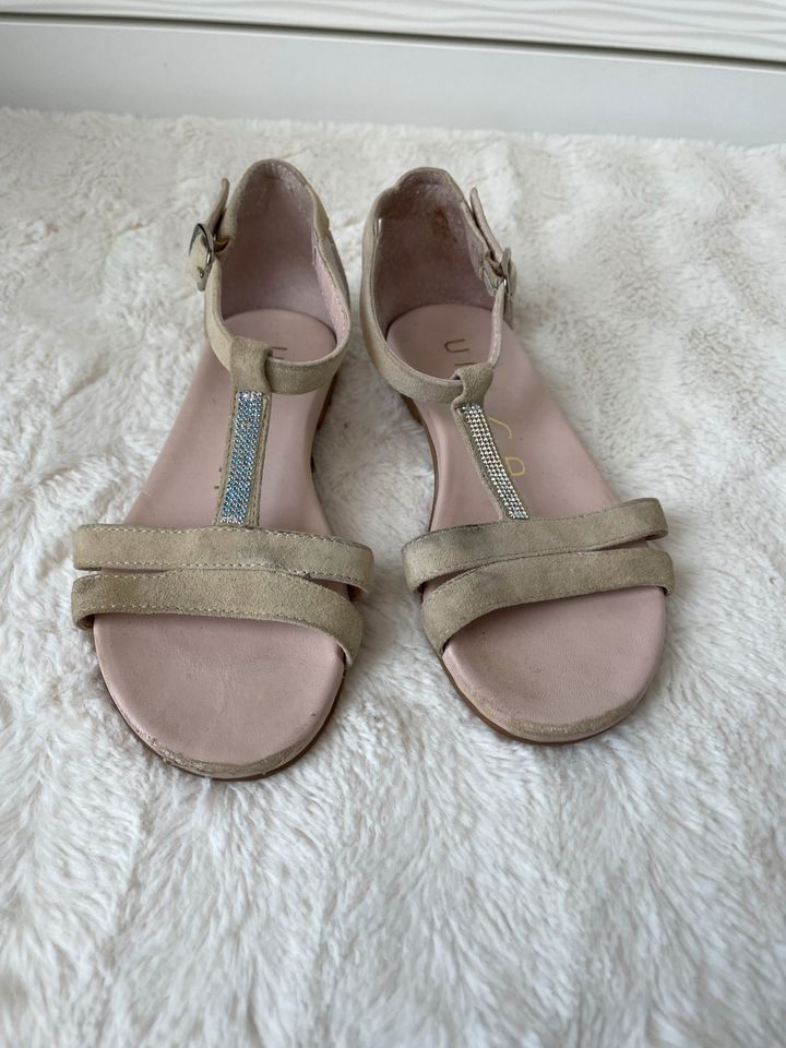 Unisa Sandalen Ballerina Gr. 30 blau Silber beige in Neuried Kr München