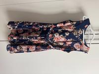About You Cocktailkleid 36 blau Blumen Sommerkleid Hessen - Groß-Gerau Vorschau