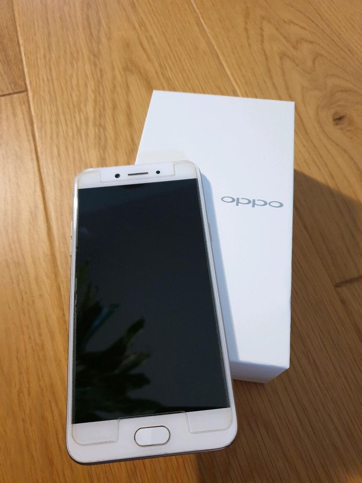 oppo CPH1715 in Krailling