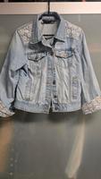 Jeansjacke 42 mit Stickerei Sachsen - Naunhof Vorschau
