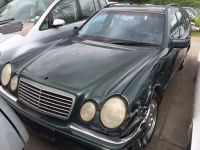 Mercedes E-Klasse W210 E420 Kombi Ersatzteile Ersatzteilträger Nordrhein-Westfalen - Recklinghausen Vorschau