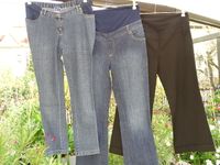 3 Umstandshosen Gr. 40 Culotte Umstandsjeans Sachsen - Heidenau Vorschau