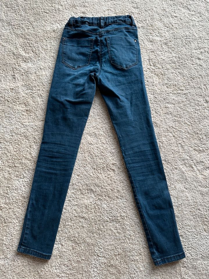 S.Oliver Jeans Hose Gr. 152/regular/slim, sehr gut in Kerpen