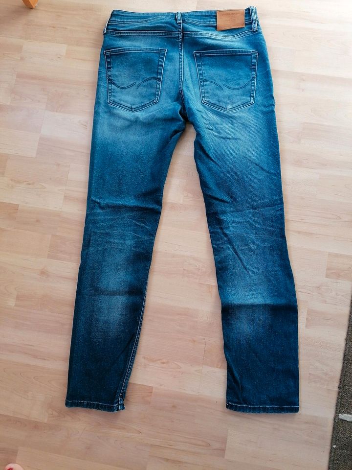 Jeans slim straight Gr. 30 von Jack & Jones in Hürth