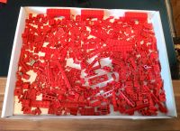 Lego Konvolut 300 g. Rot  Steine Platten Pins Bögen Schaniere Hessen - Gelnhausen Vorschau