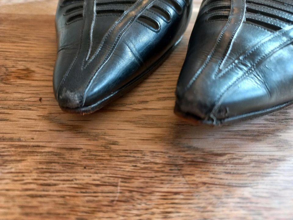 Schuhe schwarz Pumps 60er 70er vintage in Würselen