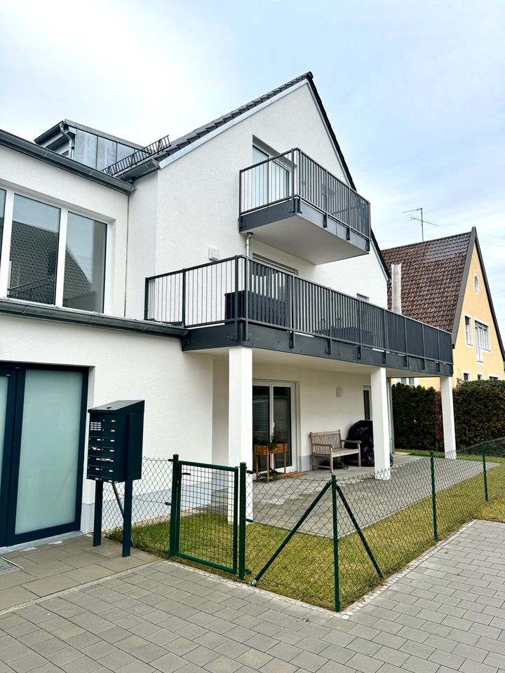 Modern & Hochwertig: Lichtdurchflutete 3-Zi.-Wohnung im Zentrum von Wolnzach mit XXL-Balkon in Wolnzach