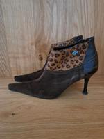 Buffalo Damenschuhe Schuhe braun Gr 39 Stiefel Stiefeletten Nordrhein-Westfalen - Hattingen Vorschau