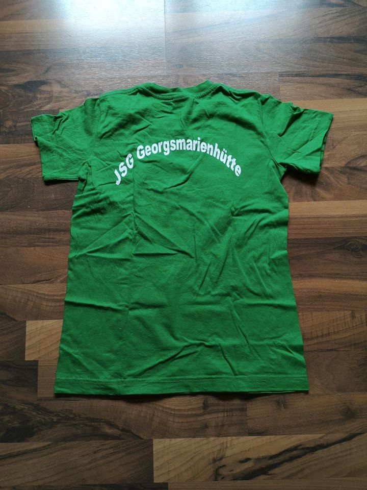 T-Shirt Gr. 134/140 in Georgsmarienhütte