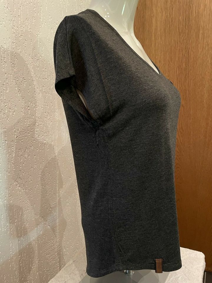 Naketano Tshirt NEU Gr S grau in Hof (Saale)