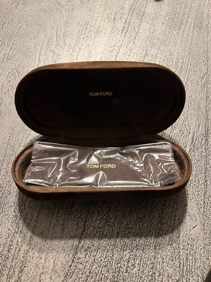 Tom Ford Benton Sonnenbrille Original in Nürnberg (Mittelfr)