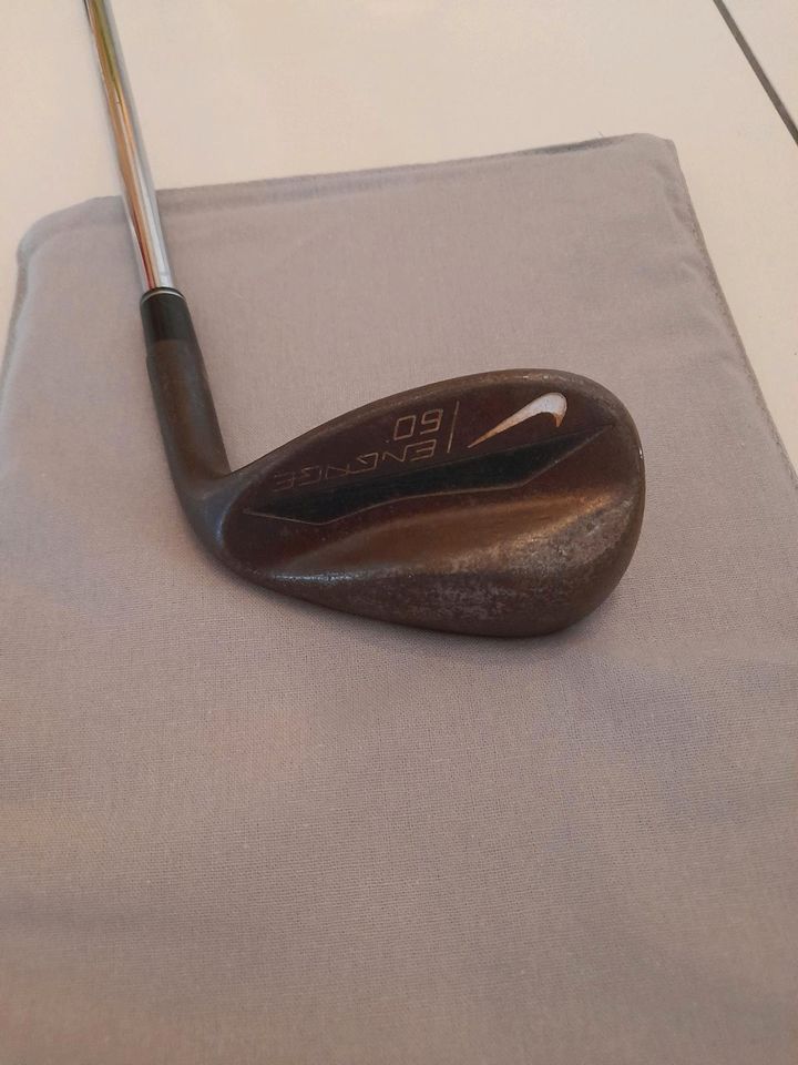 NIKE Engage 60° Lob Wedge Golf Club Dynamic Gold Steel Shaft RH in Gleichen