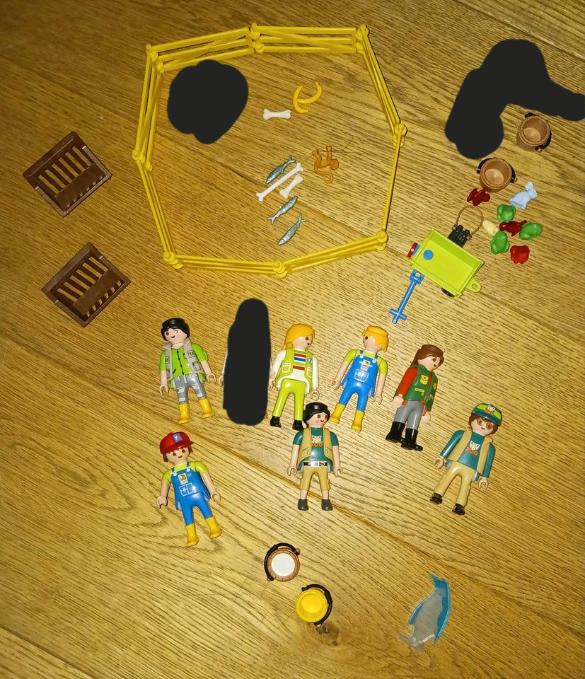 Playmobil Zoo Zubehör Eingang, Zäune, Pfleger, Futter, Pflanzen in Freiburg im Breisgau