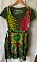 Desigual Kleid- fällt kleiner aus Berlin - Hellersdorf Vorschau