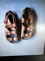 Suche Birkenstock Oslo in Weiß (wie abgebildet) Bayern - Schrobenhausen Vorschau