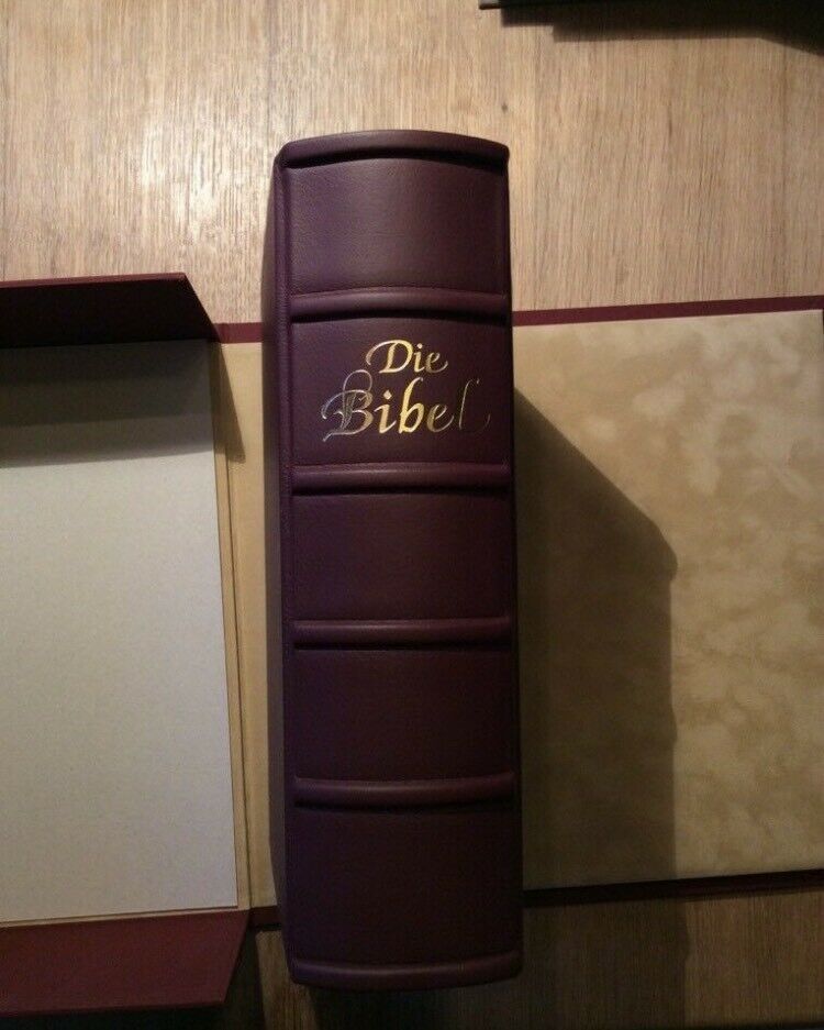 Die goldene Jahrhundert Bibel aus dem Belser Verlag in Oelde