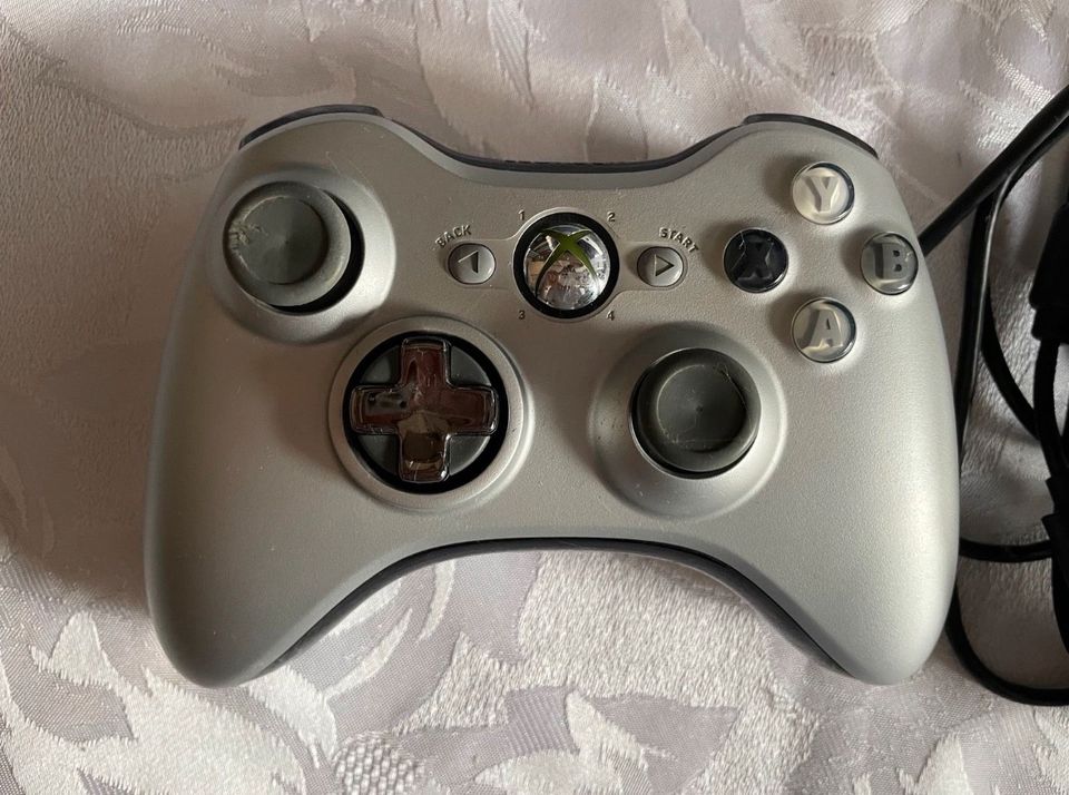 Xbox 360 Original Special Edition Controller & Kabel 2M in Salzgitter