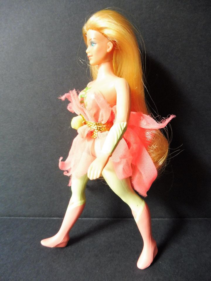 Actionfigur Perfuma von She-Ra / Princess of Power Original 1986 in Bergheim