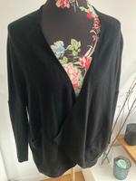 Strickjacke schwarz Wasserfall Look Gr. M Hessen - Oberursel (Taunus) Vorschau