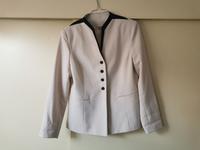 Eleganter Damen Blazer Weiß mit schwarzem Kragen, Größe 38 (M) Niedersachsen - Pohle Vorschau
