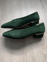 Grüne Wildlederpumps von Alba Moda Größe 38 Bayern - Eichenau Vorschau