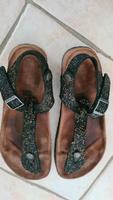 Papillo von der Firma Birkenstock Gizeh Zehen Sandalen  GR.40. Niedersachsen - Oyten Vorschau
