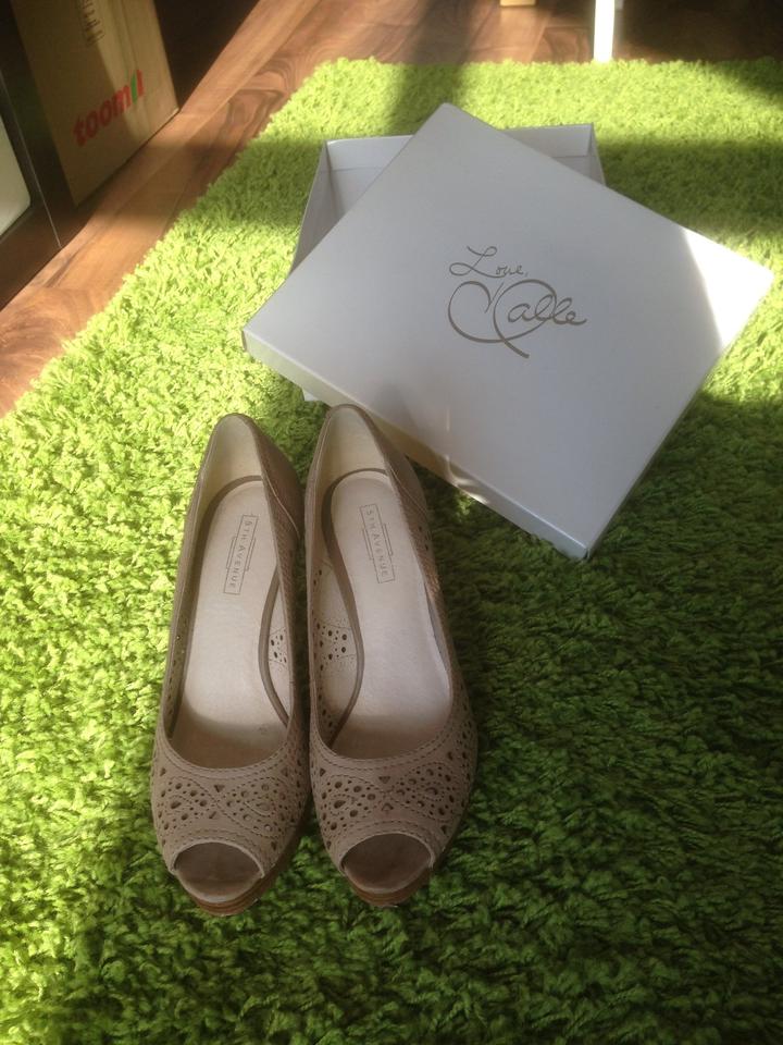 Halle Berry Pumps High Heels echt Leder beige Gr. 36 in Regensburg