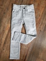 Staccato Jeans grau Slim Fit Gr. 116 * Sehr guter Zustand Niedersachsen - Cloppenburg Vorschau
