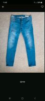 Herren Jeans Größe 34 2x Herren hose Jeans Berlin - Neukölln Vorschau