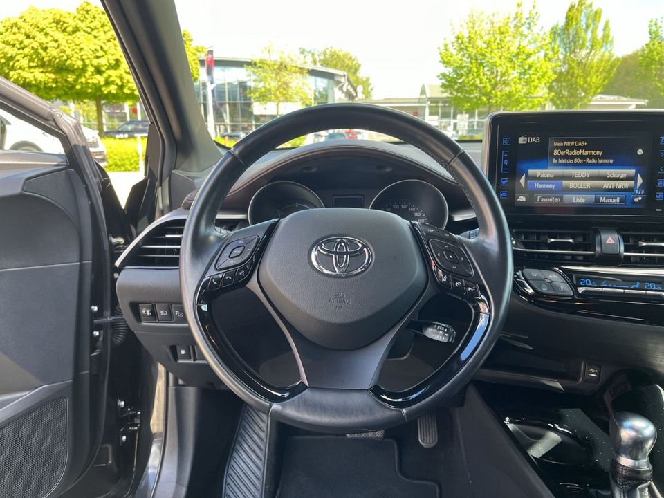 Toyota C-HR Hybrid Lounge 1.8 Mehrzonenklima DAB e-Sitz in Eschweiler