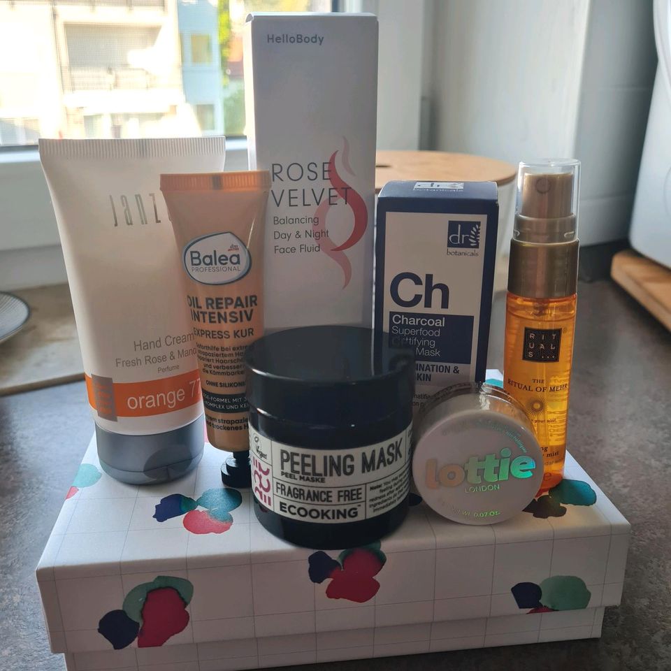 Beautybox  / Goodiebox  / Kosmetik in Kirchseeon