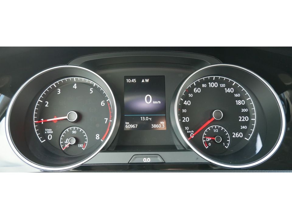 Volkswagen Golf VII Highline 1.5 TSI LED+Navi+Alcantara+PDC in Cloppenburg