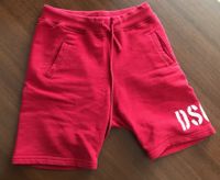 Original DSQUARED2 Kinder Shorts Rot Gr. 8Y (128 cm) Berlin - Wilmersdorf Vorschau