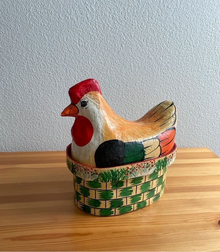 Osterversteck / Geheimversteck / Henne / Huhn / Hühnerfan in Bad Oldesloe