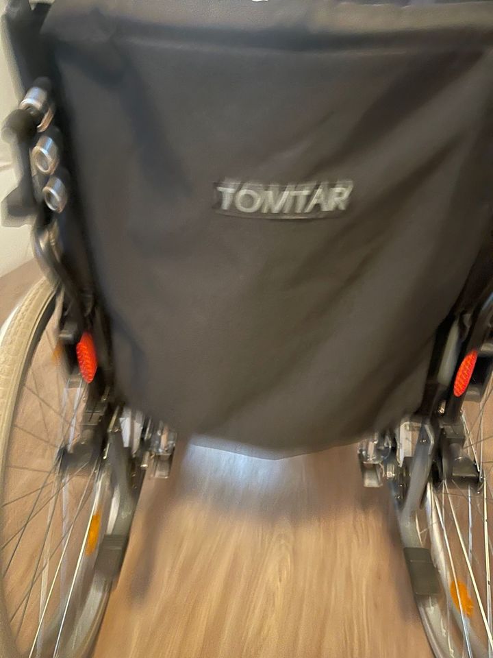 Rollstuhl Tomtar Leichtgewicht / plus V - Drive Motor in Grevenbroich