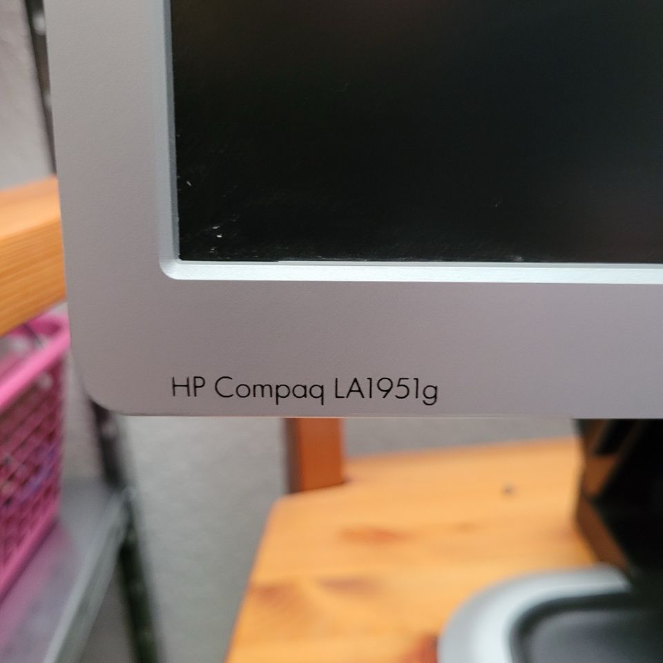 Monitor HP LA 1951g 19 Zoll in Bad Schussenried