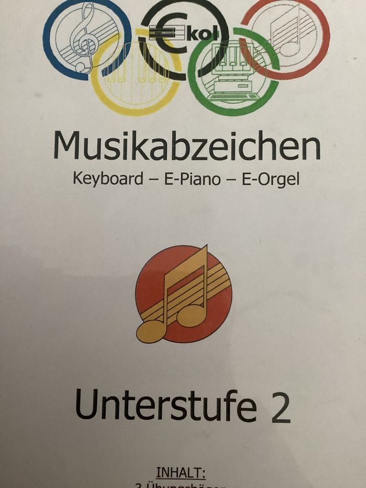 Musikabzeichen- Übungsboegen und Noten in Erfurt