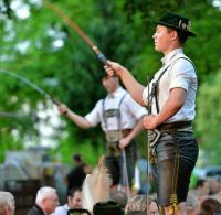 Goaßelschnalzer-Peitsche verschiedene Griffe incl. Strick Bayern - Siegsdorf Vorschau