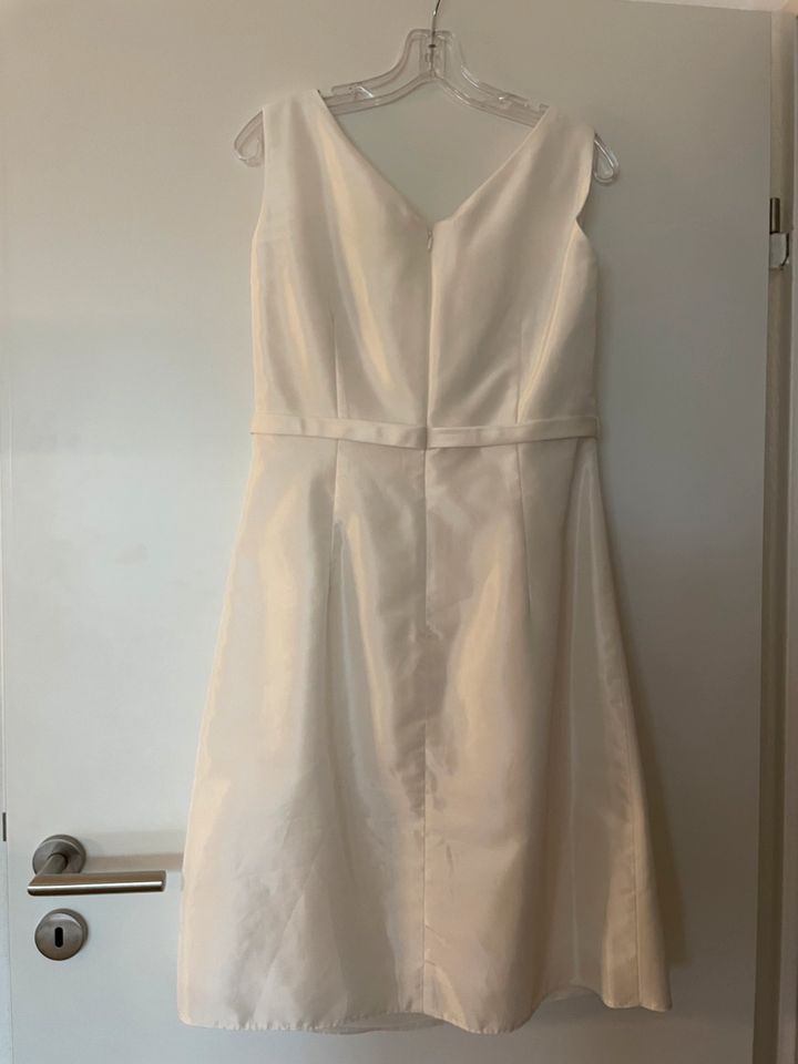 Hochzeitskleid Brautkleid Elfenbein mit Bolero Gr. 42 von Amelie in Oer-Erkenschwick