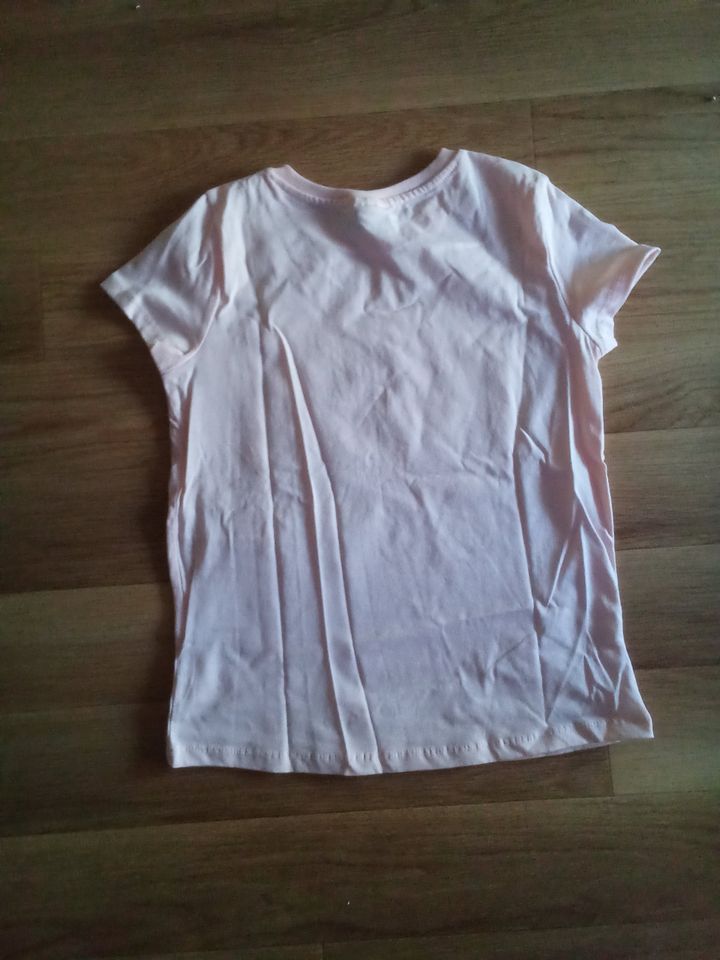 Rosa T Shirt für Mädchen 140/146 in Karlsfeld