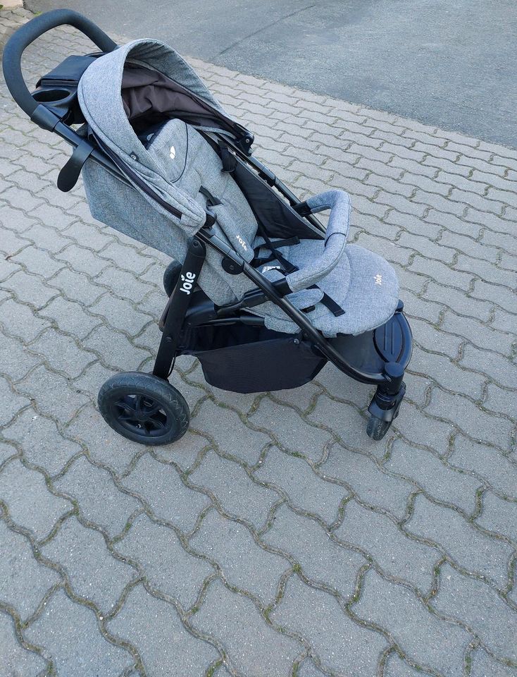 Kinderwagen buggy von joiè in Adorf-Vogtland