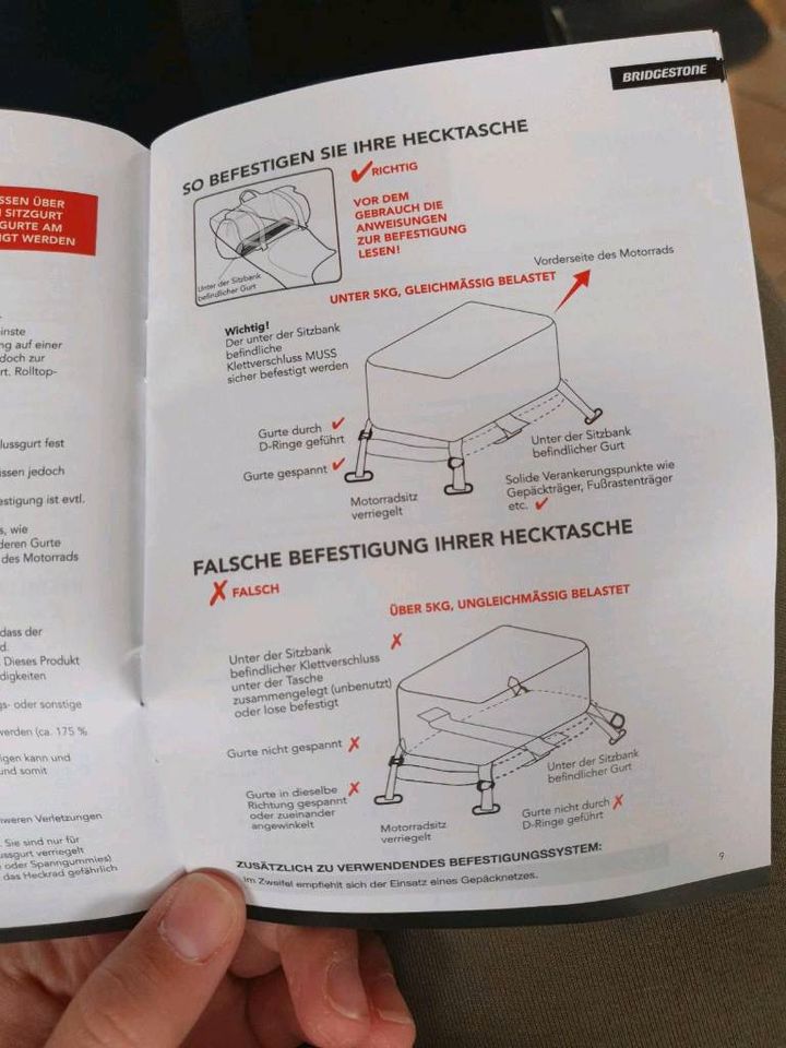 Motorrad BRIDGESTONE Hecktasche Neu in Unteregg