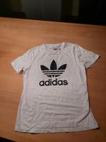 Tshirt Damen adidas Gr. 44 Hessen - Gladenbach Vorschau
