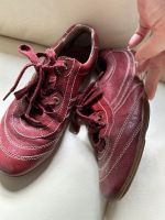 Gabor 38 Schuhe Damen Sneaker rot echt Leder Bowling Kr. München - Ottobrunn Vorschau