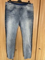 Soccx Jeans MI:RA mit Pailletten-Tape light blue W32 Stuttgart - Stuttgart-West Vorschau