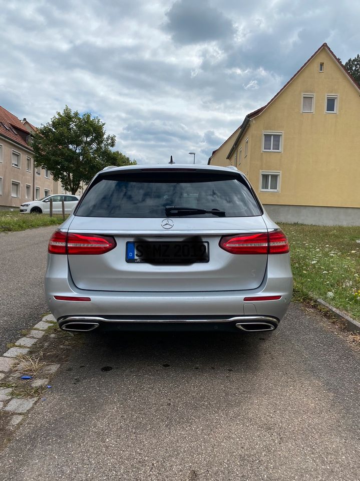 Mercedes w213 e220d t-model Tausch möglich in Stuttgart