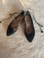 Veloursleder-Ballerina, schwarz, zum Binden Hamburg-Nord - Hamburg Langenhorn Vorschau