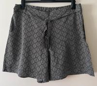 Shorts von“Jessica“C&A in Gr.44. Neu. Hessen - Darmstadt Vorschau